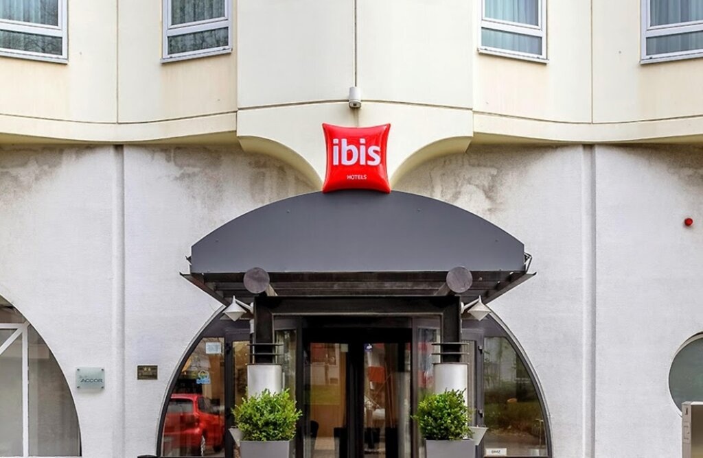 Ibis Bochum Zentrum 2*