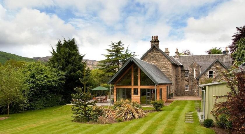 Craigatin House & Courtyard 4*