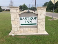 Bastrop Inn 1*