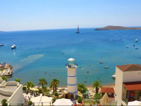 Lighthouse Beach Hotel