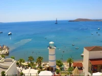 Lighthouse Beach Hotel 5*