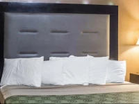 Econo Lodge Clarks Summit 2*