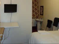Bailey Hotel 2*