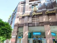 Orchard Grand Court 3*