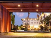Fontana Hotel Bali 4*