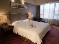 La Perle International Hotel 5*