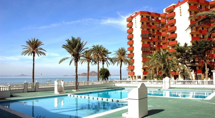 Apartamentos Altair La Manga 3*