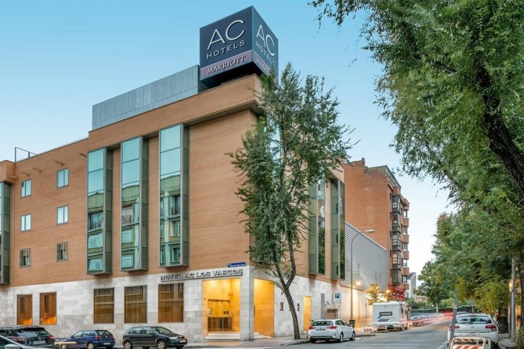AC Hotel Los Vascos by Marriott 3*