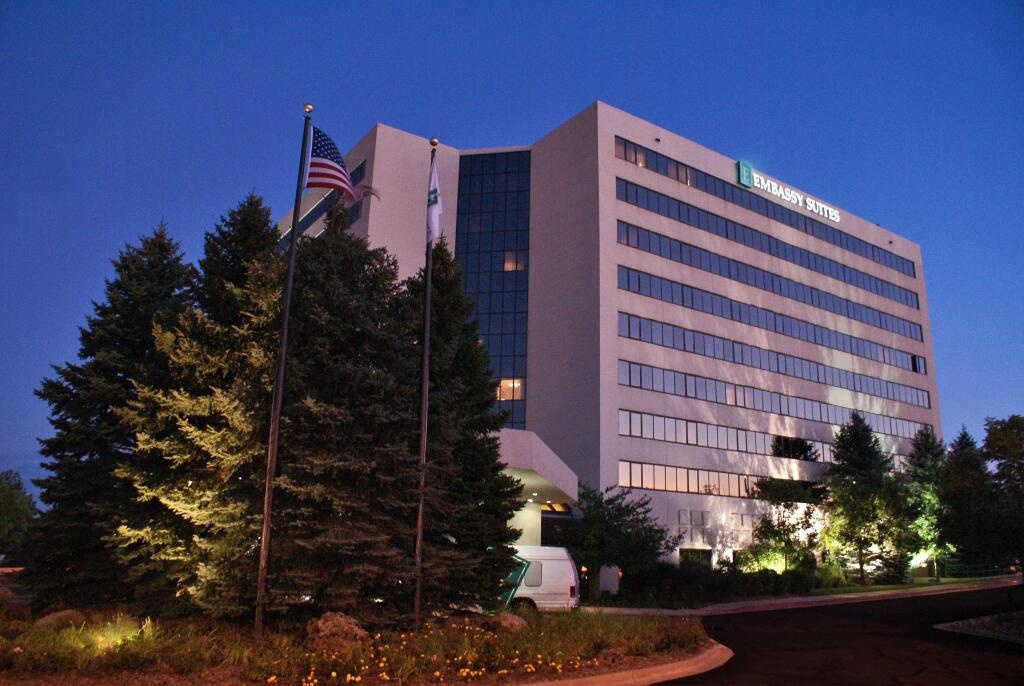 Embassy Suites Hotel Denver Tech Center 3*