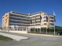 Plamena Palace (РџР»Р°РјРµРЅР° РџР°Р»Р°СЃ) 3*