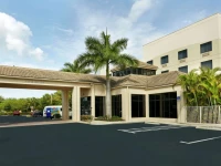 Hilton Garden Inn West Palm Beach Airport 3*