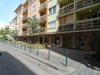 InnerCity Apartments 3*