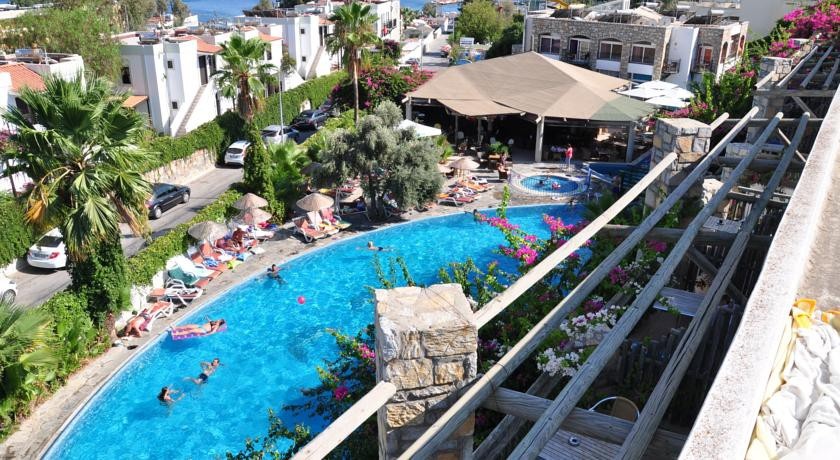 Ayaz Aqua Hotel 3*