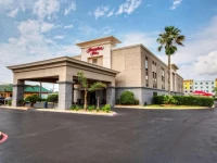 Hampton Inn Houston Baytown 3*
