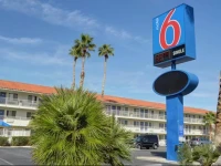 Motel 6 Twentynine Palms 2*