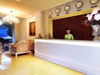 The White 1 Hotel 3*
