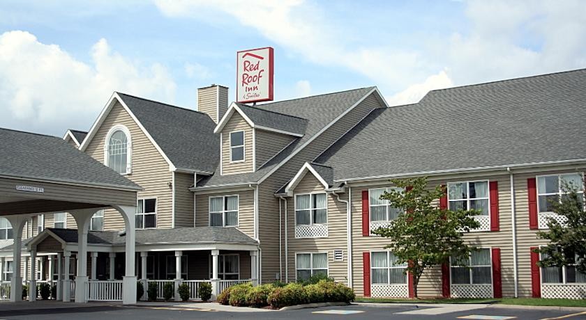Red Roof Inn & Suites Knoxville East 2*