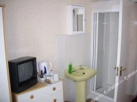 Lingmoor Guest Accommodation 3*