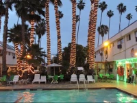 Backpackers Paradise Hostel 3*