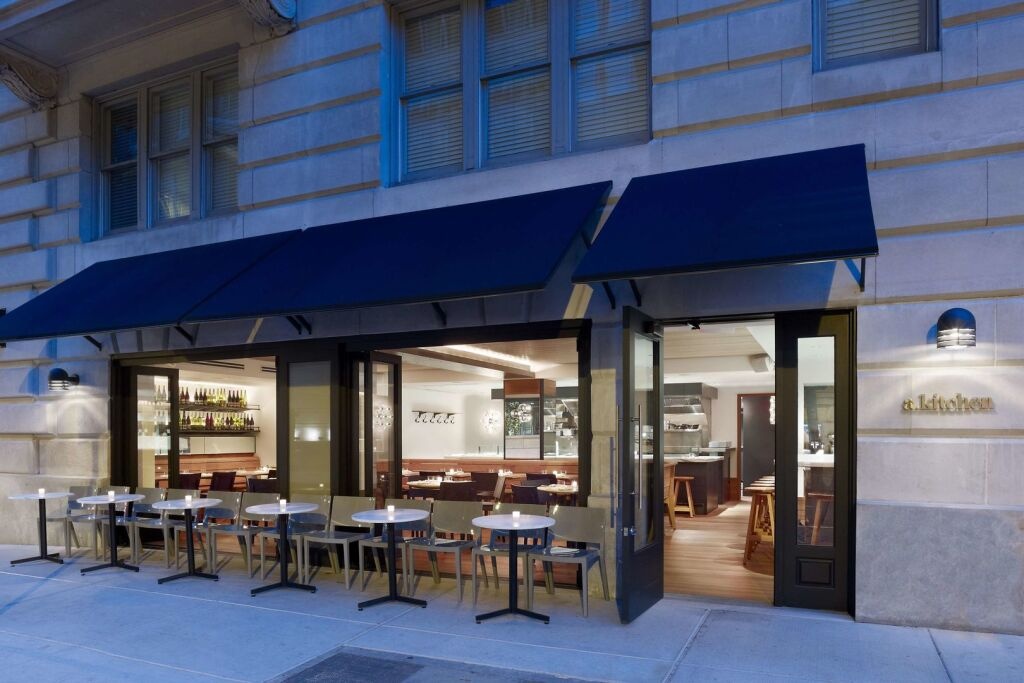 AKA Rittenhouse Square 4*