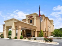 Hampton Inn Lenoir City 2*