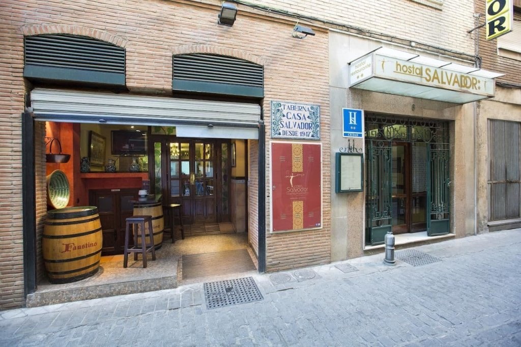 Hostal Casa Salvador 2*
