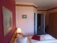Hotel Koos 1*