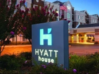 Hyatt House Pleasant Hill 3*