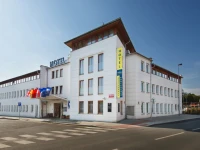 EA Hotel Populus 3*