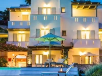 Roses Beach Hotel 2*