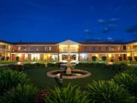 Comfort Inn & Suites King Avenue 3*