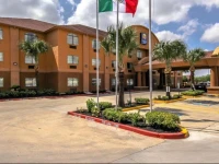 Comfort Inn Edinburg 3*