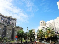 Aldrich Hotel 2*