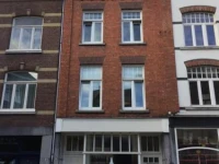 De Stadswal 1*