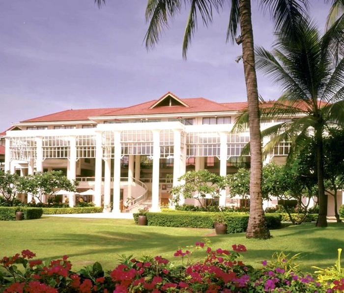 Centara Grand Beach Resort Samui 4*