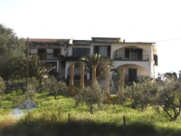 Agriturismo Reggia Saracena 3*