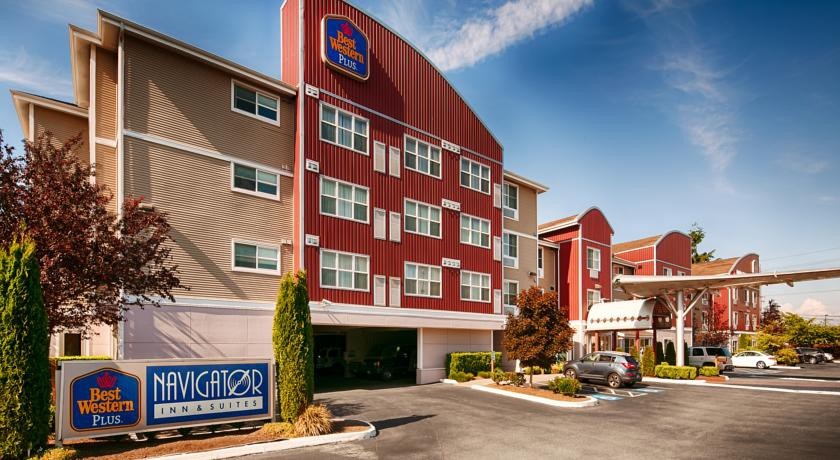 BEST WESTERN PLUS Navigator Inn & Suites 2*