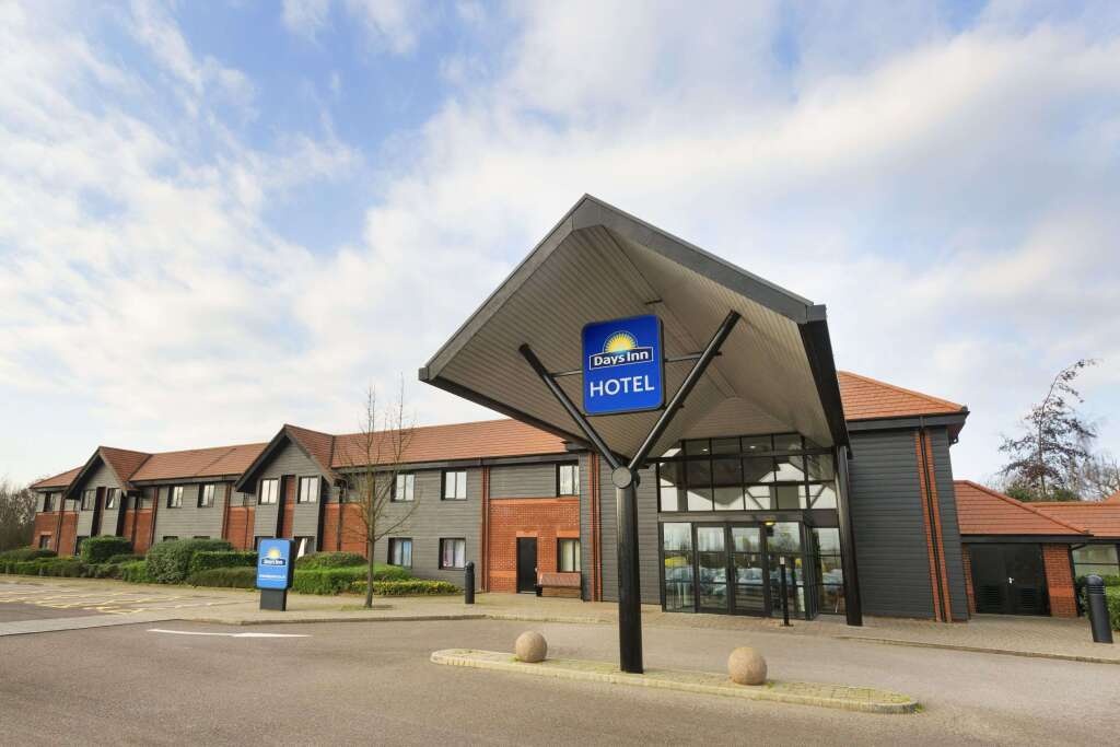Days Inn Concord 2*