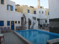 Katerina & John Hotel 2*