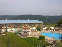 Alpine Lodge & Suites 5*
