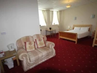 Grove Court Hotel 3*