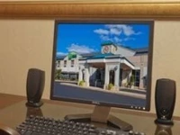Holiday Inn Express Perrysburg 3*
