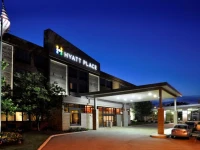 Hyatt Place Milwaukee West 3*