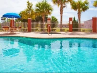 Holiday Inn Express Hotel & Suites Port Richey 2*