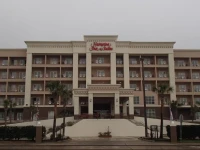 Hampton Inn & Suites Galveston 3*