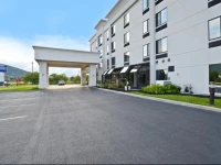 Holiday Inn Express Fishkill 2*
