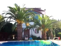 Hebes Complex 3*