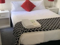 Essendon Apartments 3*