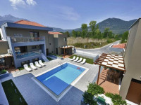 Marys Residence Suites &amp; Luxury