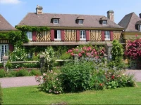 Aux Pommiers De Livaye 2*